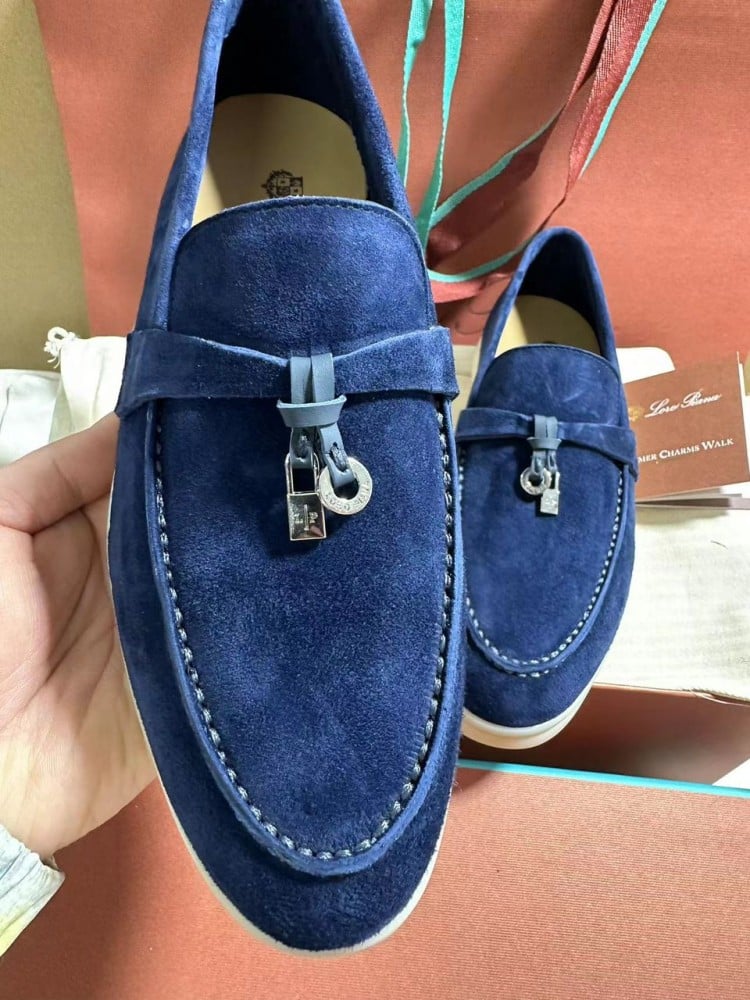 لوفر نسائي من Loro Piana - نيلي