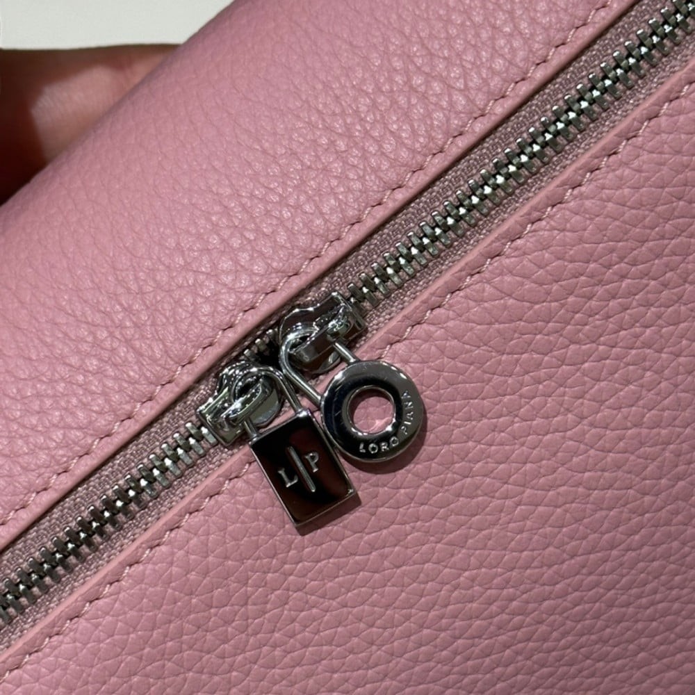 شنطة لوروبيانا إكسترا بوكت باوتش إل 19 ناعم - وردي