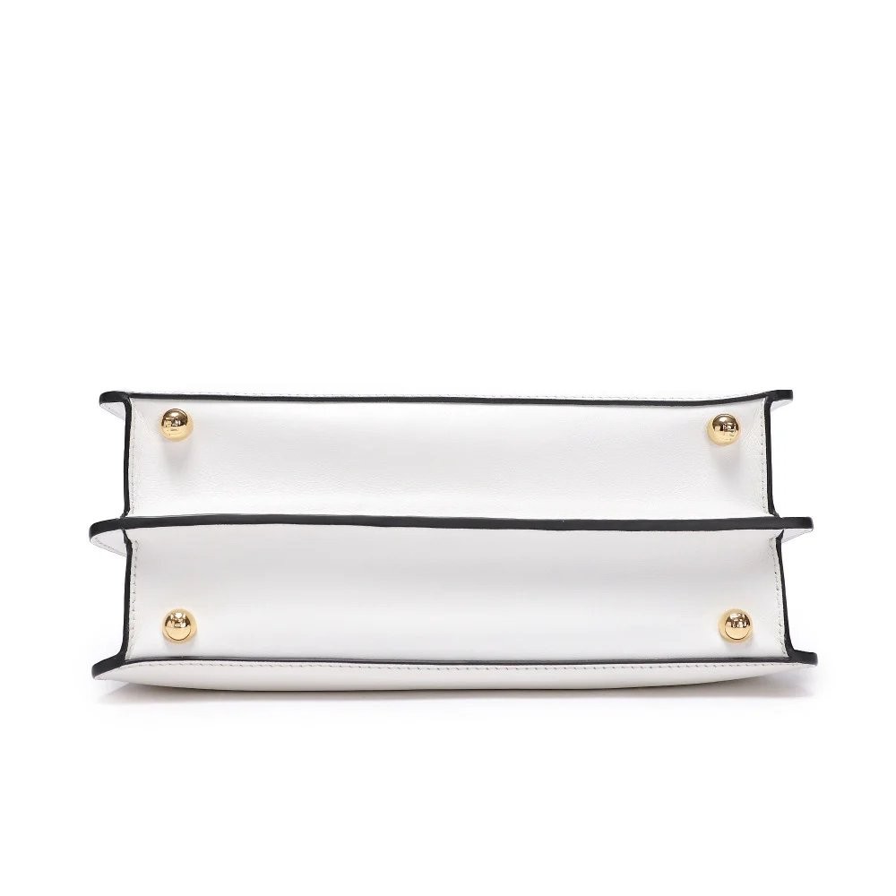 شنطة فندي بيكابو سمول 27 - أبيض