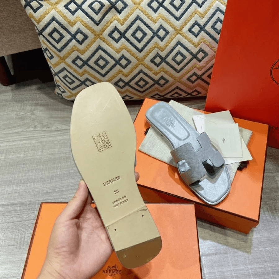 سليبر ايرمز جلد خشن - رصاصي