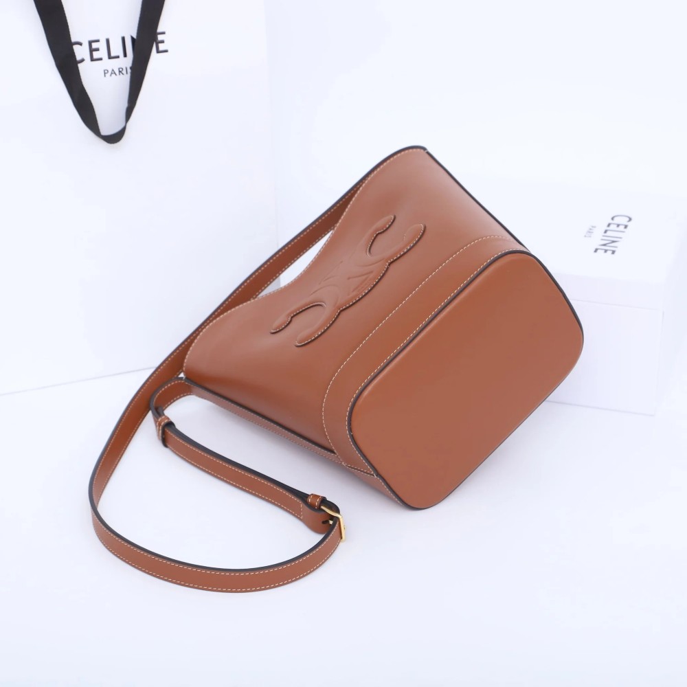 شنطة سلين Bucket جلد 30