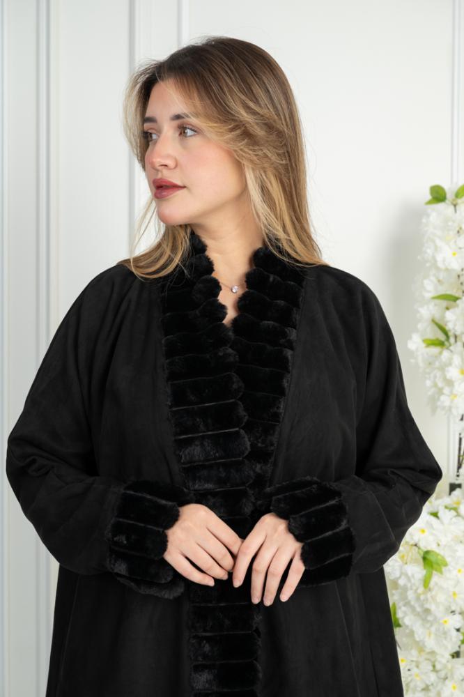 عباية شتوية بتدخيلة ياقة بالملمس الفرو الناعم