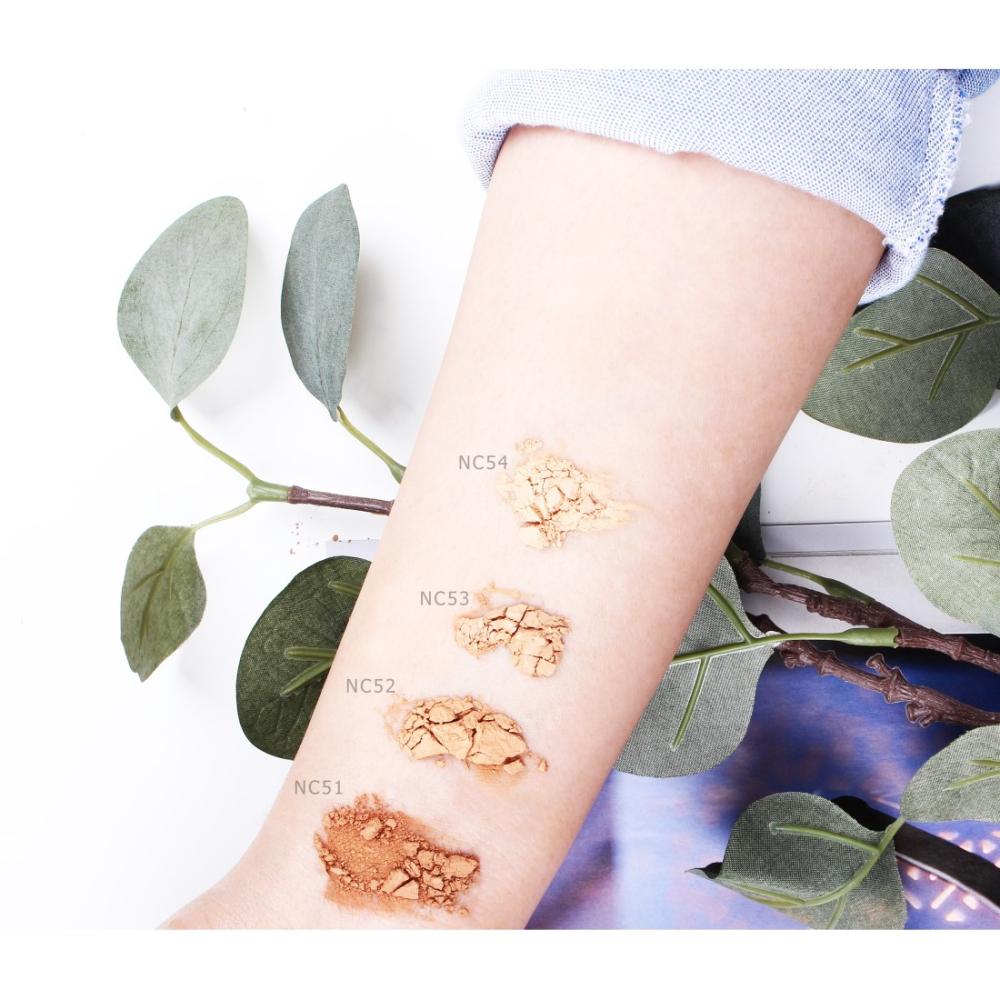 بودره وجه مضغوطه لتثبيت المكياج