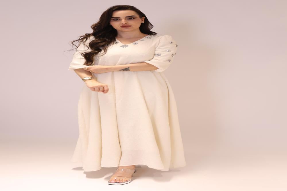 جلابية بتطريز كرستال