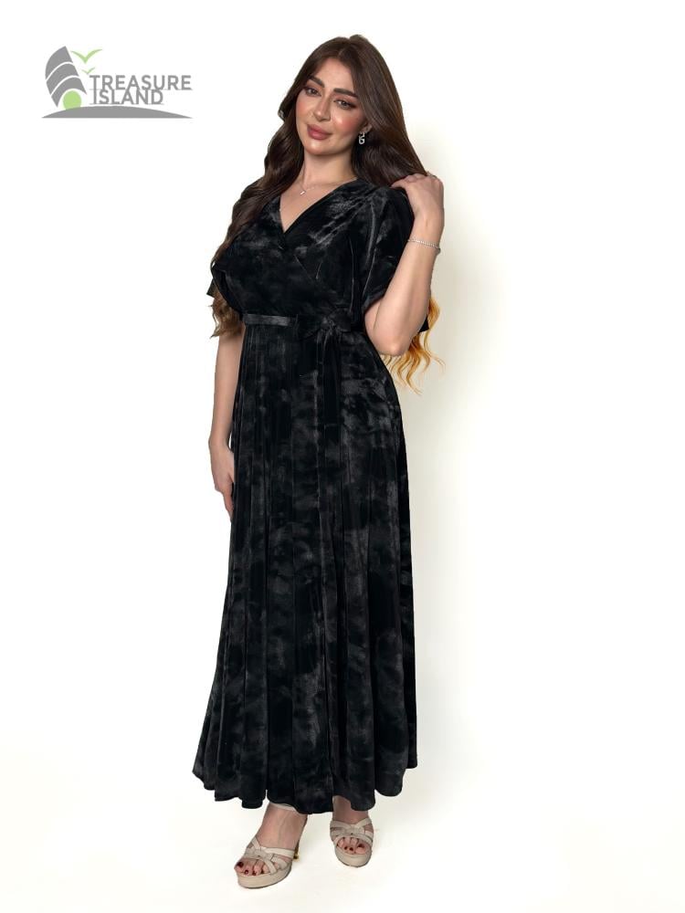 فستان مخمل اسود ناعم شانل