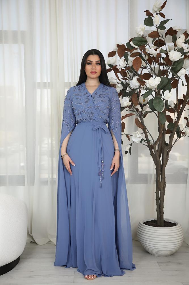 فستان سهره طويل مزين باللؤلؤ باكمام حره