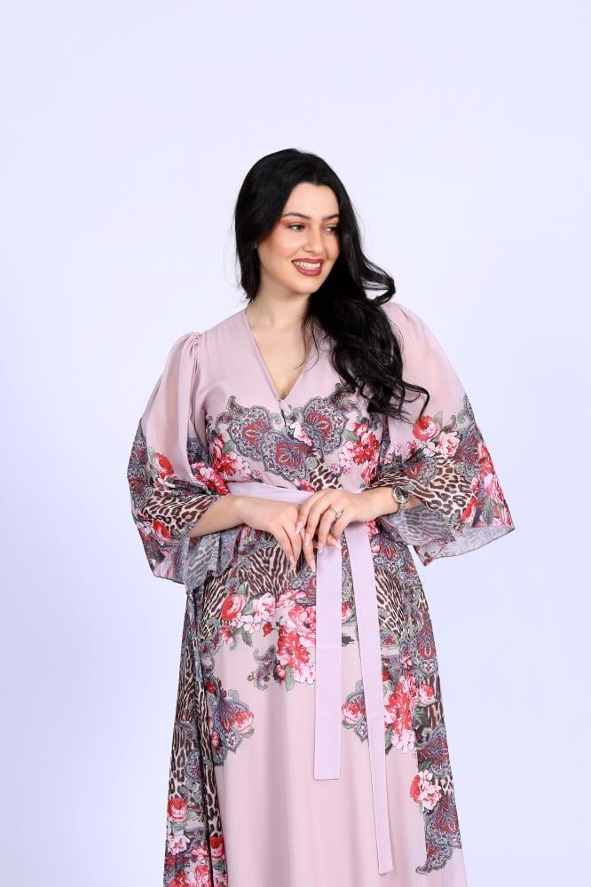 فستان بطبعة زهور