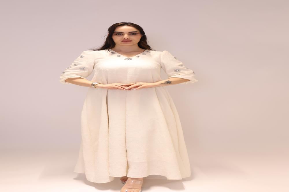 جلابية بتطريز كرستال