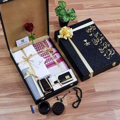 طقم جفنشي قماش وشماغ ومبخره وعطر وسبحه بكس مميز