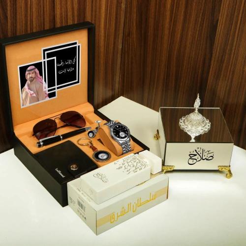 هديه رجالي طقم ساعه استيل شكل جديد بتصميم حسب الطل...