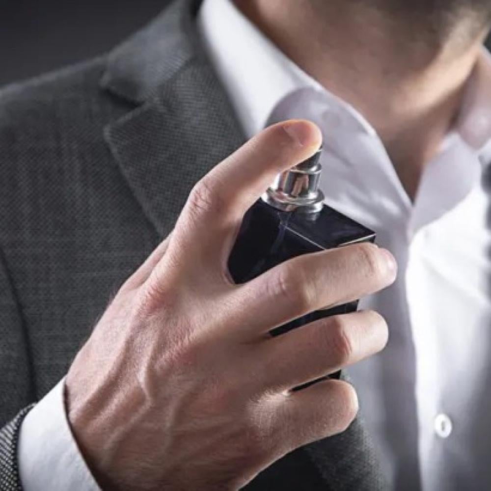 كيف تختار العطر المناسب حسب شخصيتك؟