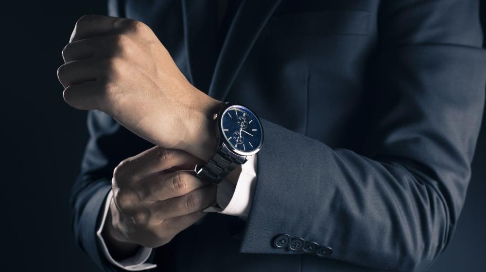 ترشيحات أفضل 3 ساعات رسمية للمناسبات المهمة من متجر قيس