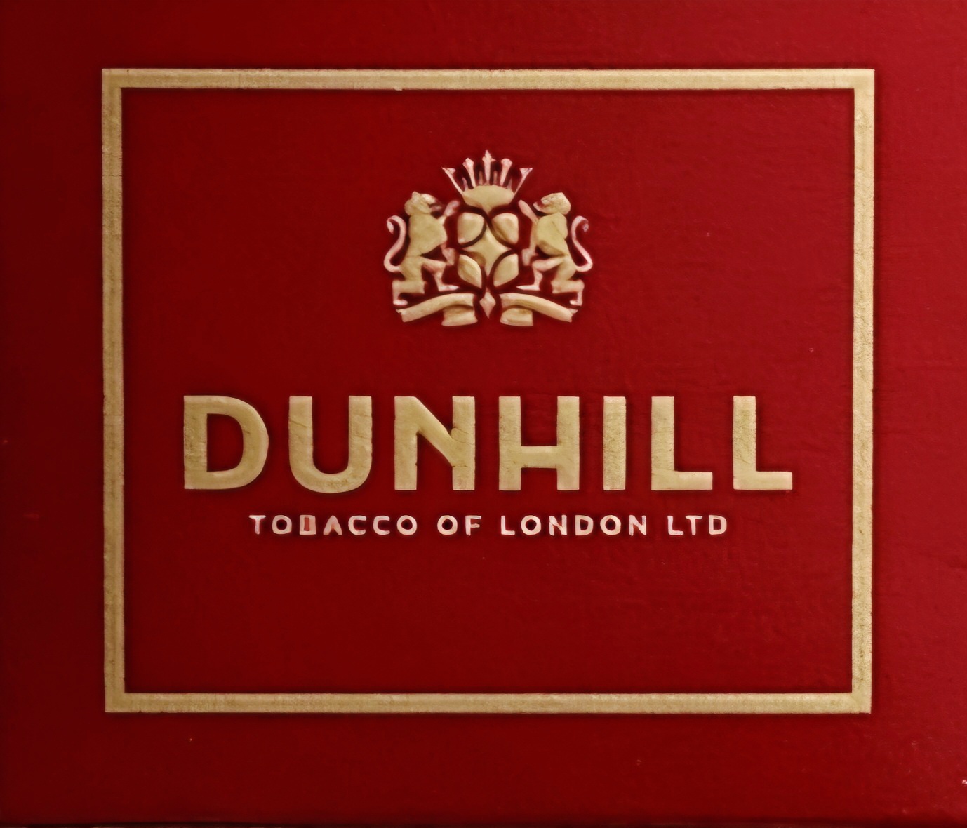 دنهل Dunhill