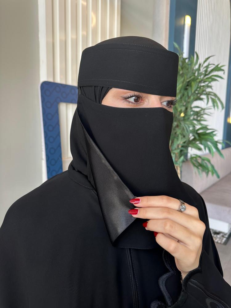 طرحه مبطن ربع قطن+نقابين حرير