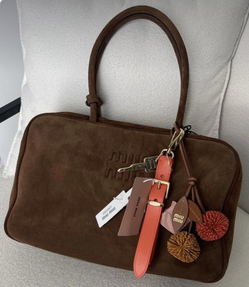 شنطة miu miu