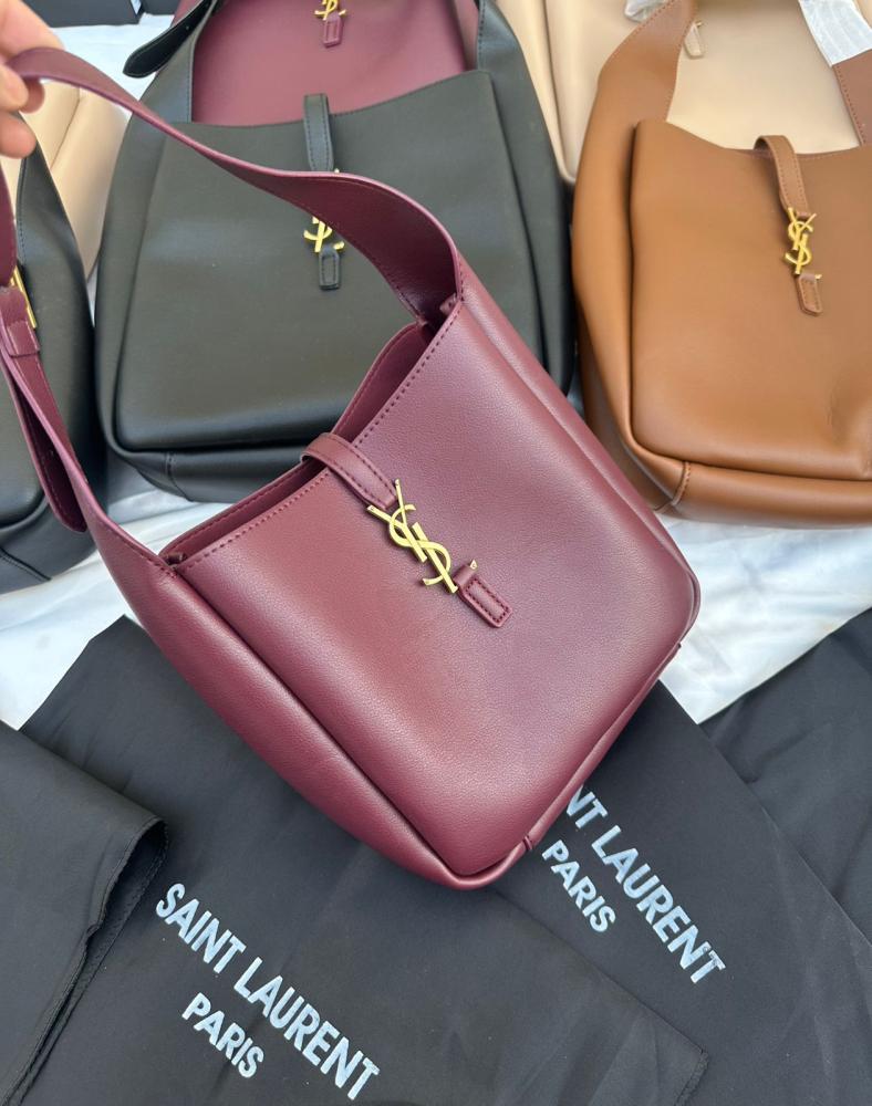 شنط حريمي جلد طبيعي