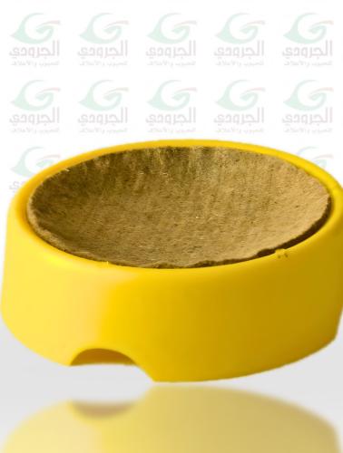 عش حمام بلاستيك مفرغ مع لباد