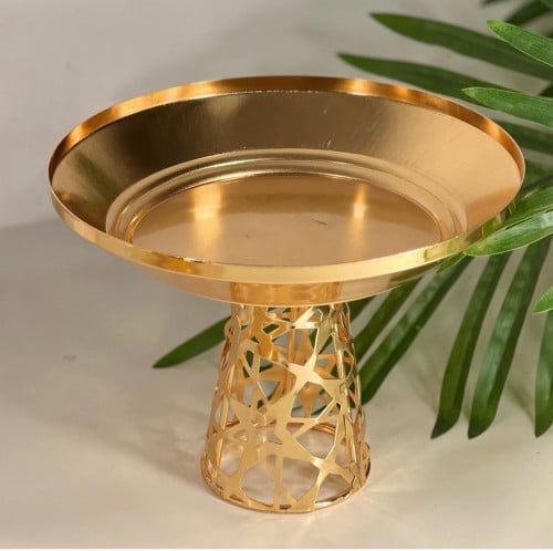 صحن بقاعده ذهبي