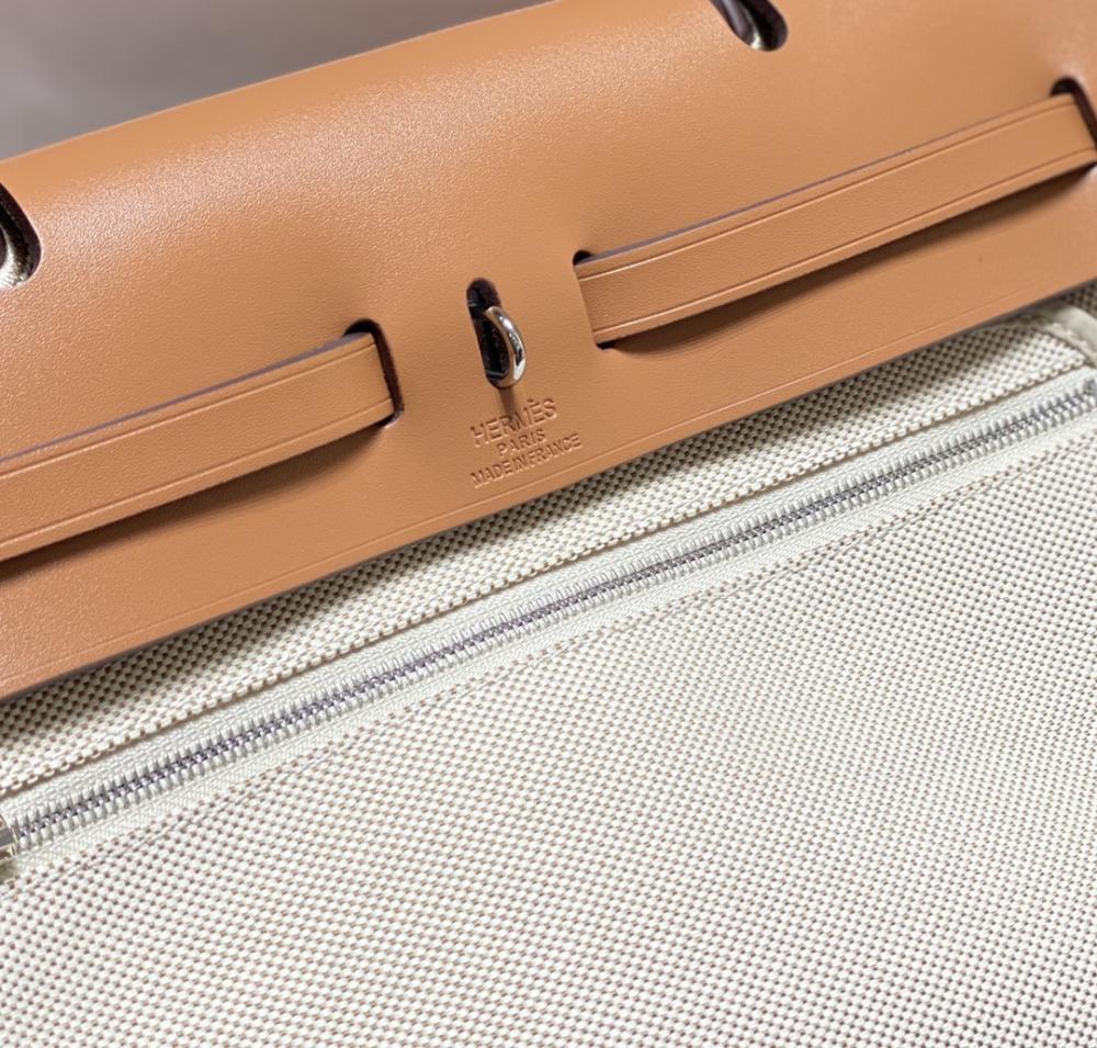 هيرميس - كلاسيكيات   Herbag Zip 31 bag