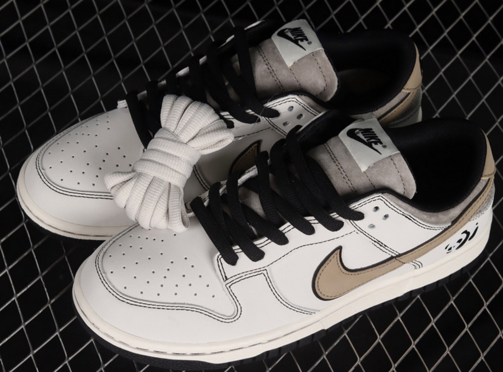 Nk SB Dunk Universe store