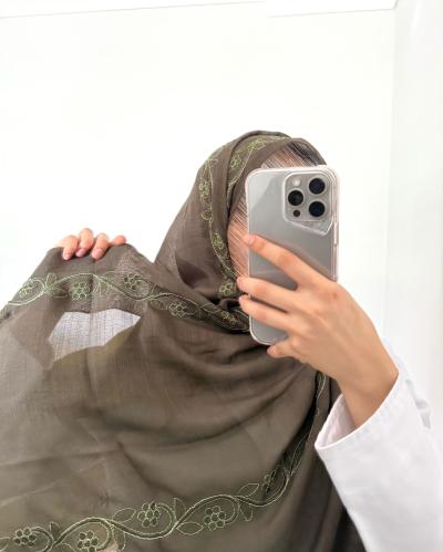طرحة ملاك لينن لون زيتي
