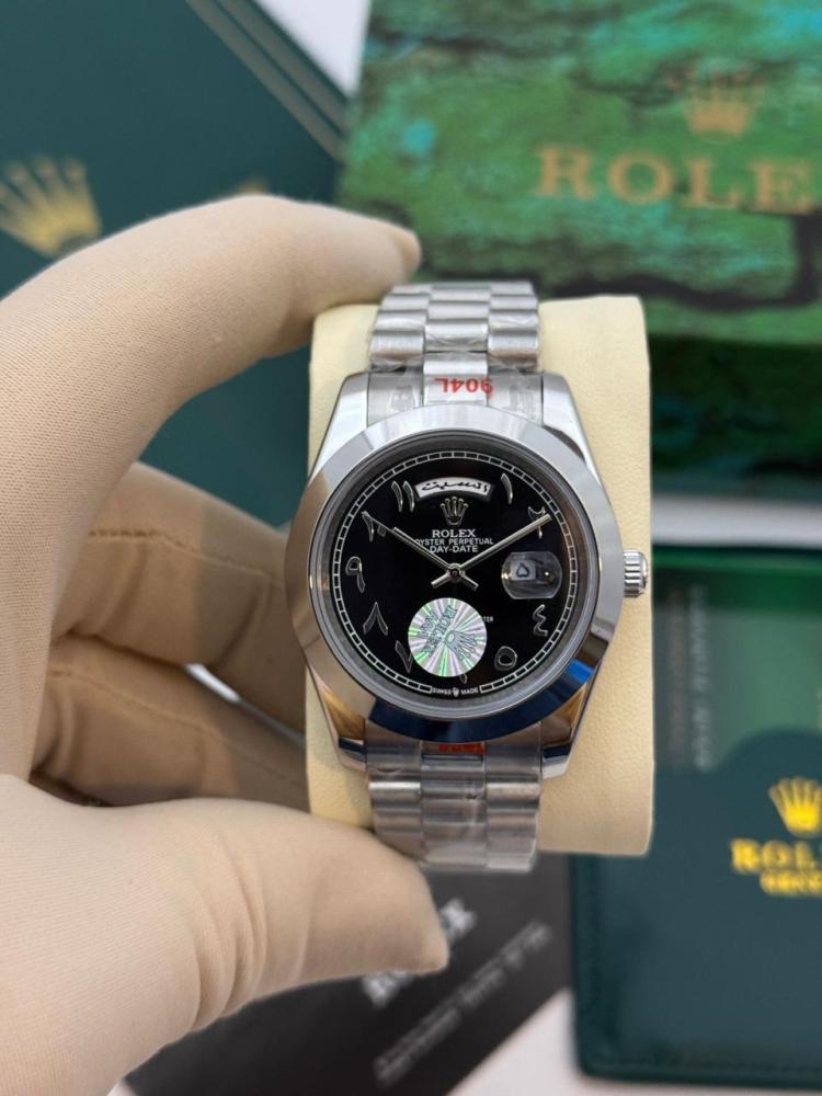 ساعة ROLEX