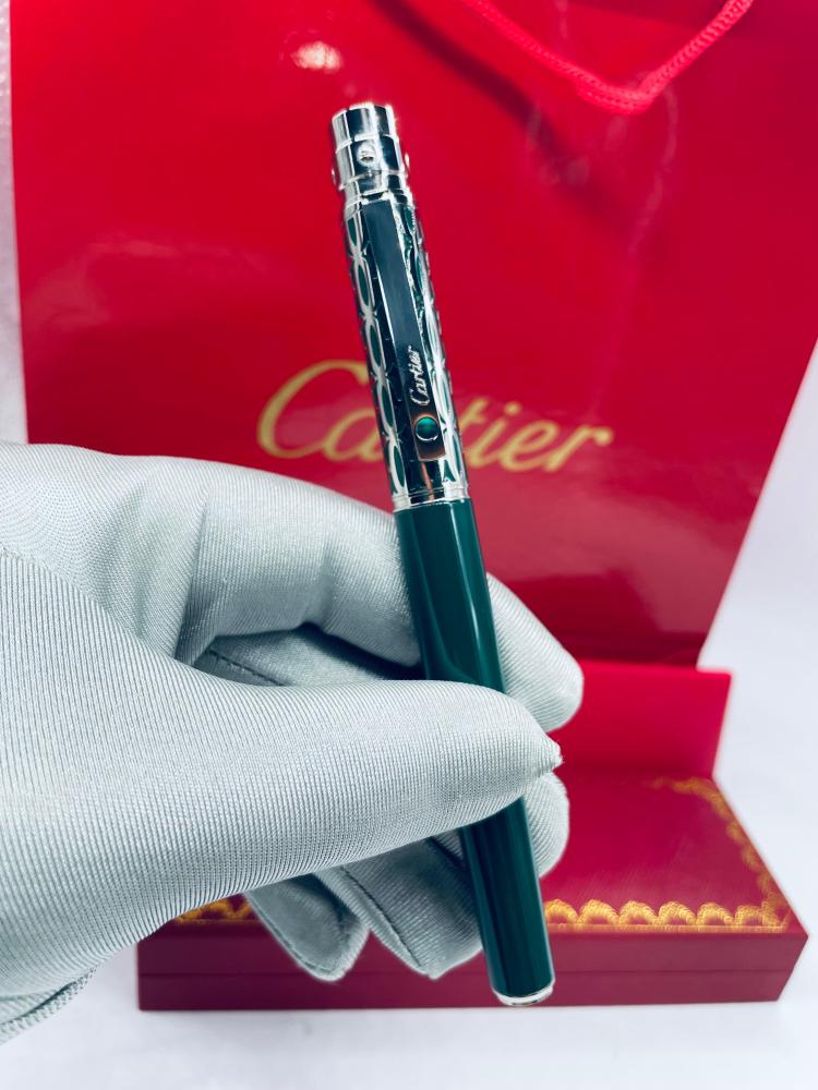 كارتير سانتوس قلم