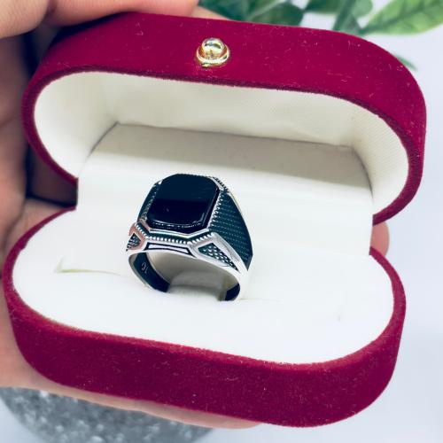 خاتم فضة عيار 925 أنيق ومميز