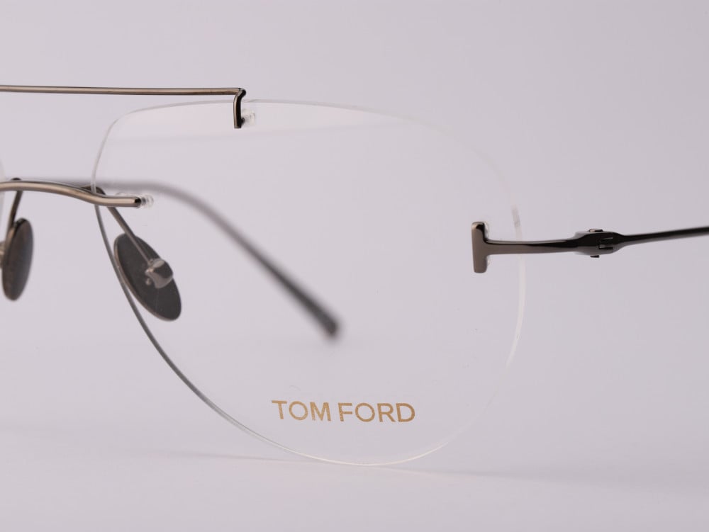 TOMFORD (5679-008-56) - تسوق من يتيم نظارات شمسية,نظارات طبية,نظارات اطفال  ماركة الان