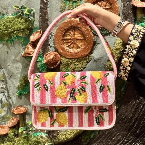 شنطة بينك ساور Pink Sour