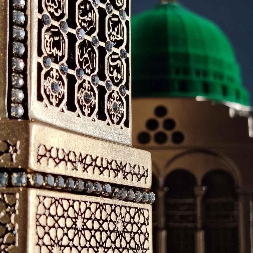 لماذا يعتبر موقع دبيش أفضل موقع لبيع التحف والمجسمات الإسلامية في السعودية؟ اكتشف السر الآن!