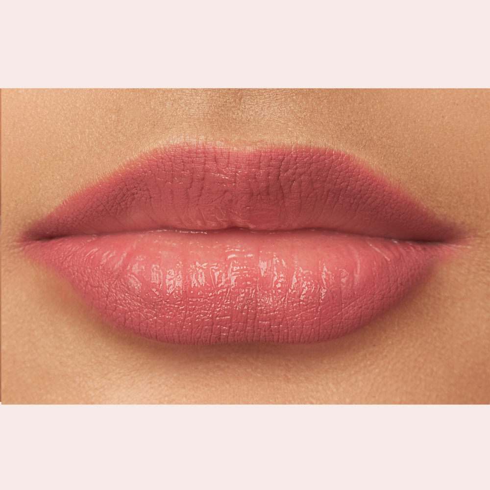 لوكا محدد شفاه موف 2