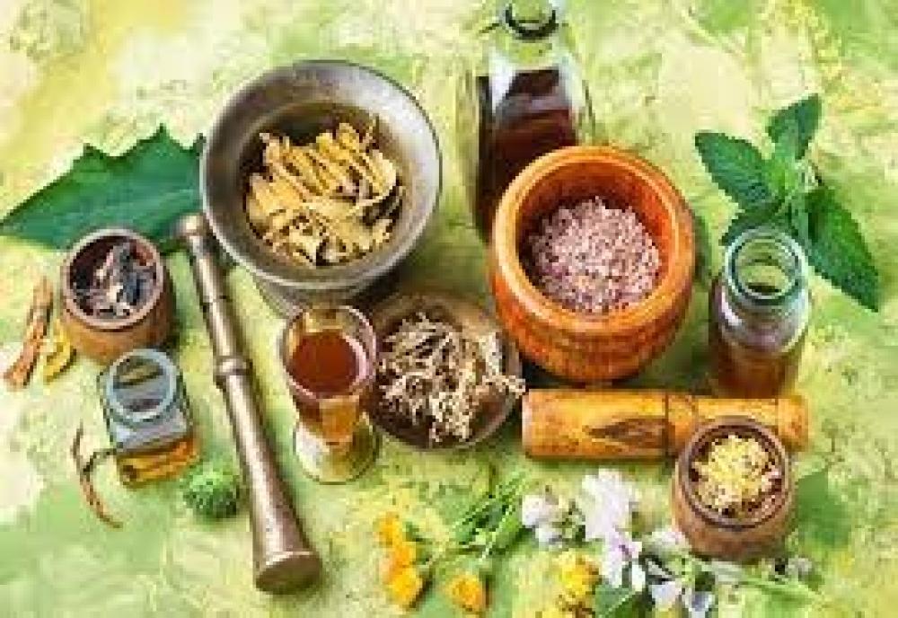 الأعشاب الطبيعية وفوائدها الصحية