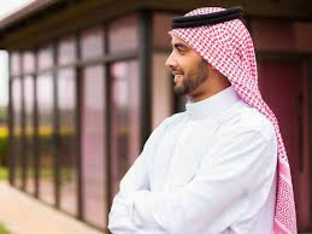 افضل 10 ماركات انجليزية في صناعة الشماغ _ متجر شماغ شوب