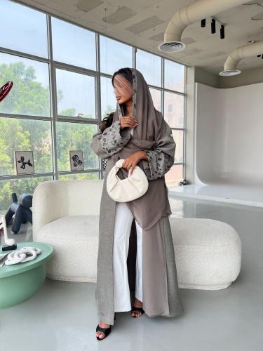 عباية بهجة زيتي