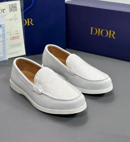 حذاء Dior ابيض (رسمي)