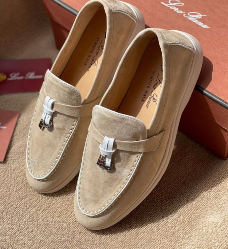 Loro Piana Beige - GUYS