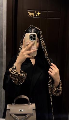عباية الثراء قماش كريب ناعم