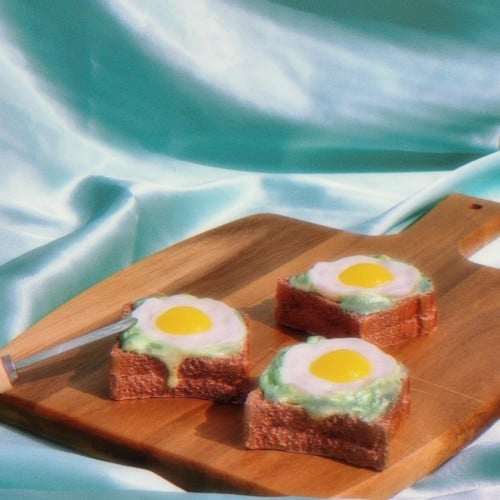 Avocado Egg Sandwich