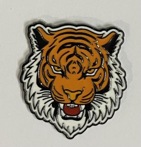 ستيكر معدني نمر