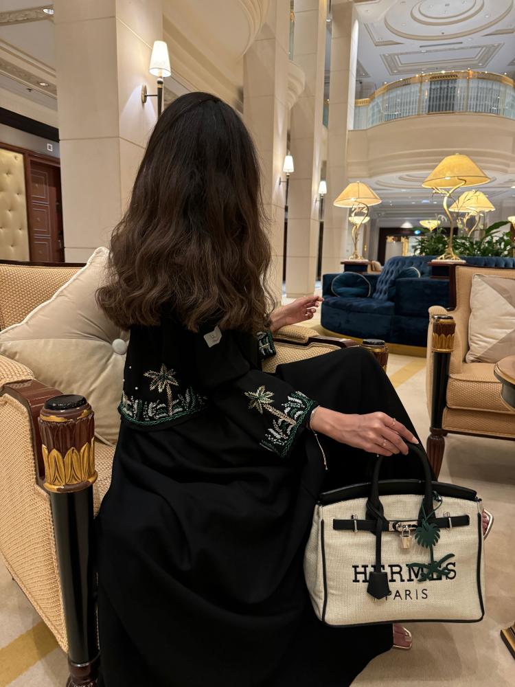 عباية نجد اسود