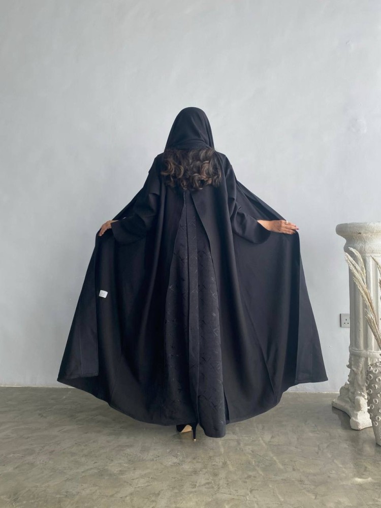 عباية الشموخ