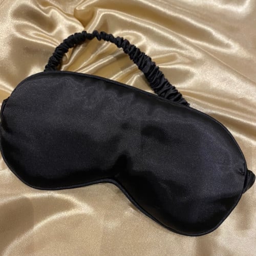 غطاء عيون ستان حرير باللون الاسود