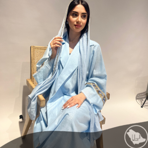 عباية نسائية كتان بأكمام مطرزة