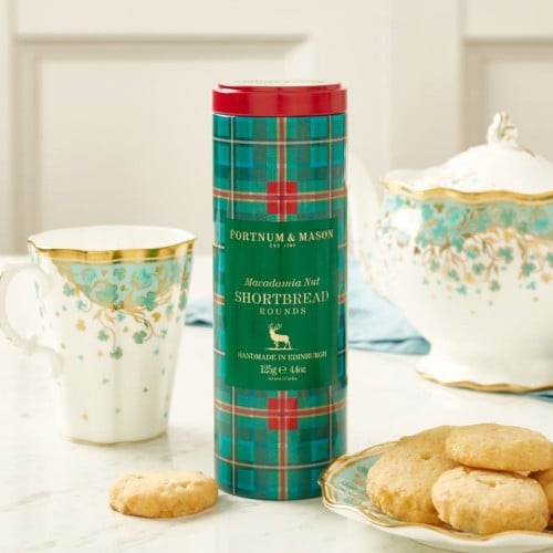 بسكويت المكاديميا الفاخر Fortnum & Mason