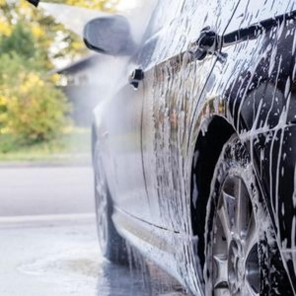 أفضل منظفات السيارة لتوفير أقصى حماية ولمعان يدوم طويلًا