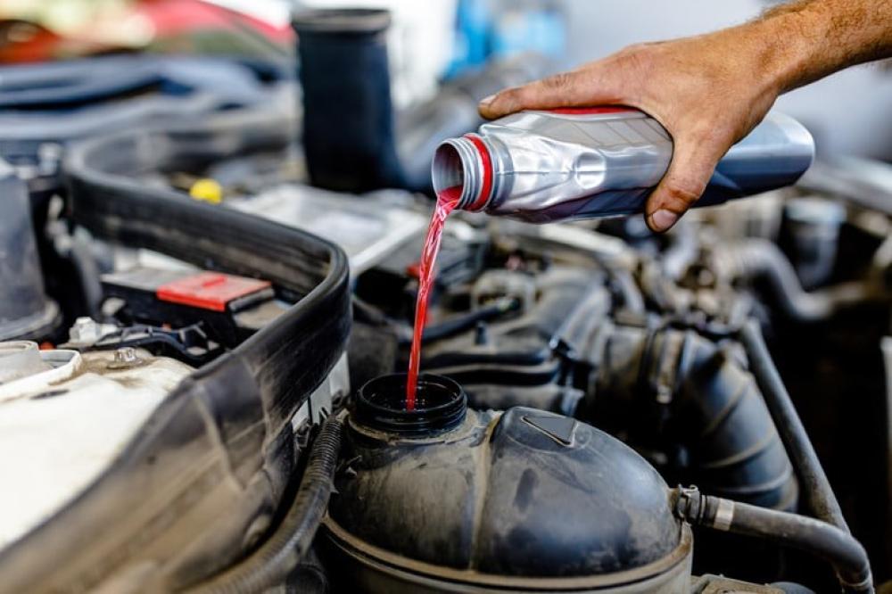 ما هو الفرق بين ماء الرديتر الأحمر والأخضر؟