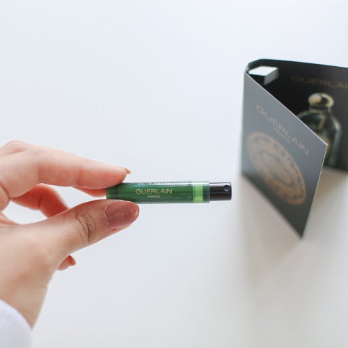 عطر جيرلان عود ايسينشيال - 0.7 مل