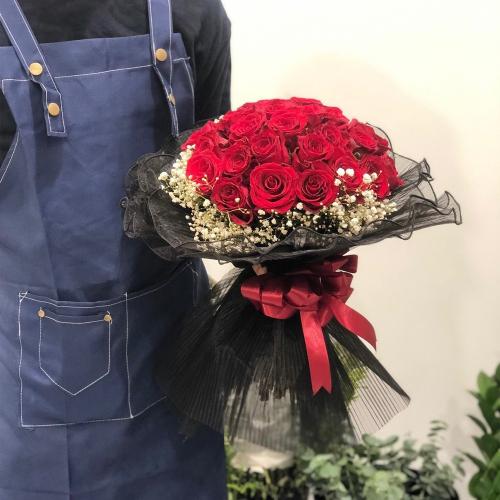 باقة25 وردة جوري Bouquet of 25 roses