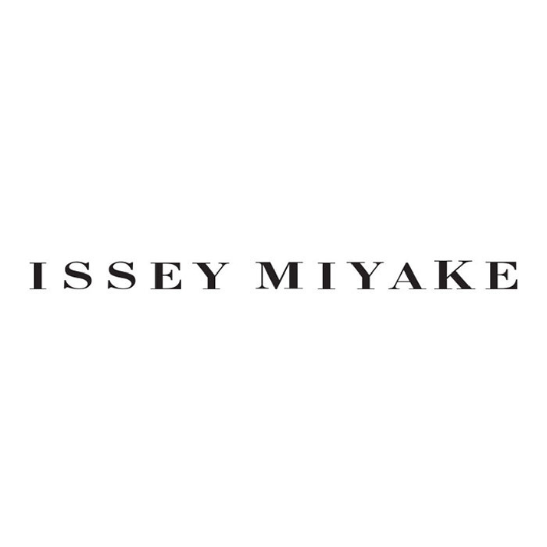 ايسي مياكي Issey Miyake